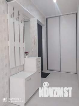 1-к квартира, посуточно, 38м2, 7/9 этаж