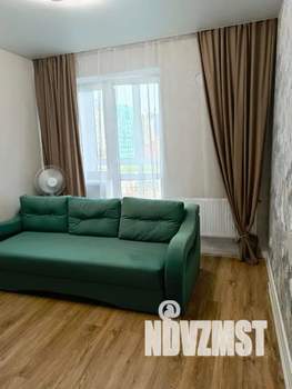 1-к квартира, посуточно, 40м2, 4/10 этаж