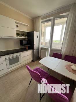 1-к квартира, посуточно, 42м2, 8/17 этаж