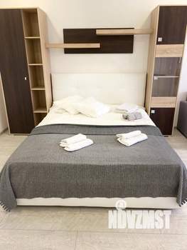 1-к квартира, посуточно, 43м2, 1/1 этаж