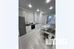 1-к квартира, посуточно, 44м2, 15/16 этаж