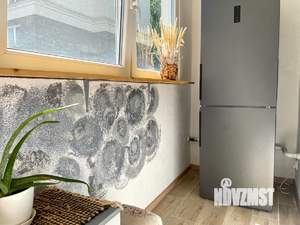 1-к квартира, посуточно, 42м2, 1/9 этаж