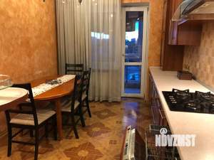 3-к квартира, посуточно, 86м2, 1/1 этаж