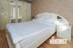 2-к квартира, посуточно, 42м2, 4/4 этаж