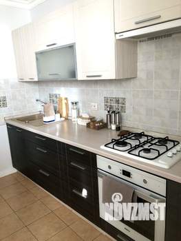 1-к квартира, посуточно, 44м2, 10/10 этаж