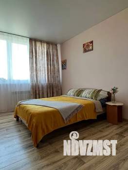 1-к квартира, посуточно, 43м2, 3/10 этаж