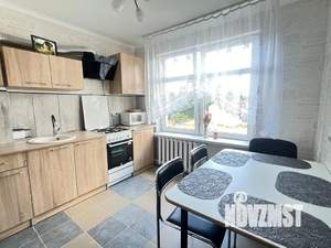 3-к квартира, посуточно, 59м2, 5/5 этаж
