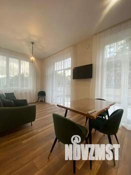 1-к квартира, посуточно, 54м2, 2/4 этаж