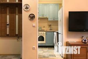 1-к квартира, посуточно, 20м2, 1/2 этаж