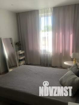 1-к квартира, посуточно, 40м2, 2/8 этаж