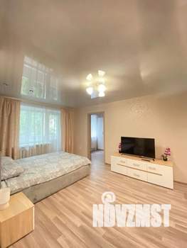 2-к квартира, посуточно, 45м2, 2/4 этаж