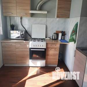 1-к квартира, посуточно, 42м2, 7/8 этаж