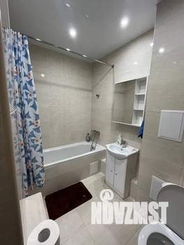 1-к квартира, посуточно, 42м2, 8/17 этаж