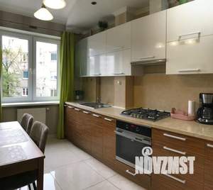 1-к квартира, посуточно, 50м2, 4/8 этаж