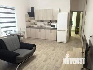 1-к квартира, посуточно, 42м2, 1/1 этаж