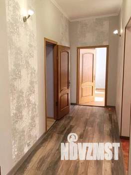 3-к квартира, посуточно, 87м2, 1/1 этаж