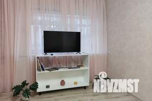 2-к квартира, посуточно, 40м2, 1/5 этаж