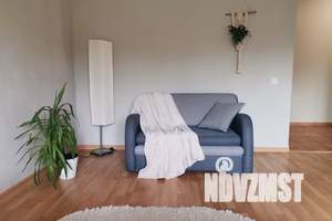 1-к квартира, посуточно, 47м2, 3/8 этаж