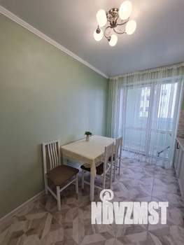 1-к квартира, посуточно, 38м2, 5/8 этаж