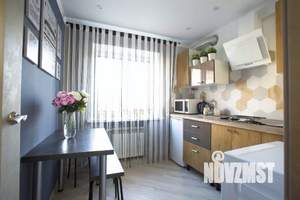 1-к квартира, посуточно, 35м2, 1/1 этаж