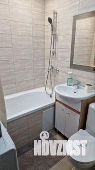 2-к квартира, посуточно, 44м2, 1/1 этаж