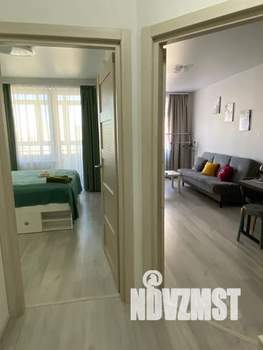 1-к квартира, посуточно, 38м2, 9/16 этаж