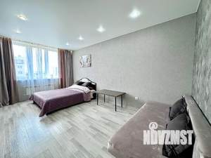 1-к квартира, посуточно, 42м2, 7/9 этаж