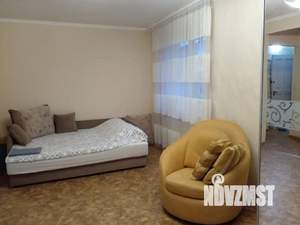 1-к квартира, посуточно, 32м2, 3/5 этаж