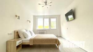 1-к квартира, посуточно, 61м2, 1/1 этаж