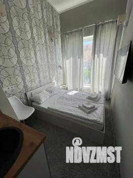 1-к квартира, посуточно, 12м2, 1/1 этаж