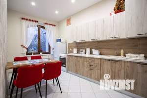 2-к квартира, посуточно, 60м2, 1/1 этаж