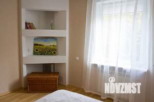 3-к квартира, посуточно, 54м2, 2/3 этаж