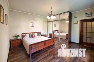 3-к квартира, посуточно, 90м2, 1/2 этаж