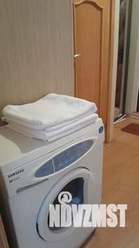 1-к квартира, посуточно, 37м2, 1/10 этаж