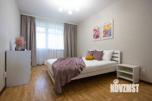 3-к квартира, посуточно, 64м2, 8/10 этаж