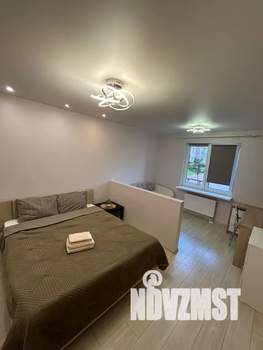 1-к квартира, посуточно, 37м2, 1/10 этаж