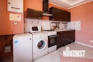 1-к квартира, посуточно, 40м2, 1/8 этаж