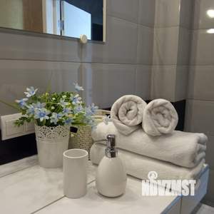 Студия квартира, посуточно, 40м2, 13/14 этаж