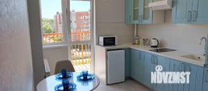 1-к квартира, посуточно, 35м2, 6/9 этаж