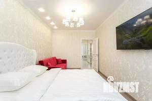 1-к квартира, посуточно, 54м2, 1/1 этаж