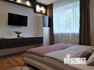 2-к квартира, посуточно, 75м2, 1/1 этаж