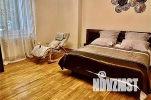 3-к квартира, посуточно, 81м2, 2/4 этаж