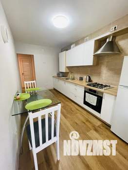 1-к квартира, посуточно, 39м2, 2/6 этаж