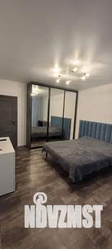 1-к квартира, посуточно, 40м2, 1/13 этаж