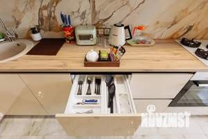 1-к квартира, посуточно, 41м2, 8/14 этаж