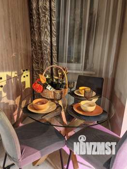 Студия квартира, посуточно, 40м2, 2/10 этаж