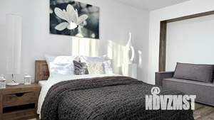 1-к квартира, посуточно, 39м2, 7/10 этаж