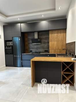 4-к квартира, посуточно, 110м2, 1/4 этаж