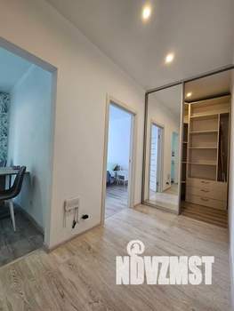 1-к квартира, посуточно, 32м2, 6/9 этаж