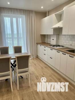 1-к квартира, посуточно, 43м2, 6/10 этаж